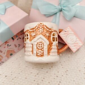 viral tiktok gingerbread mug